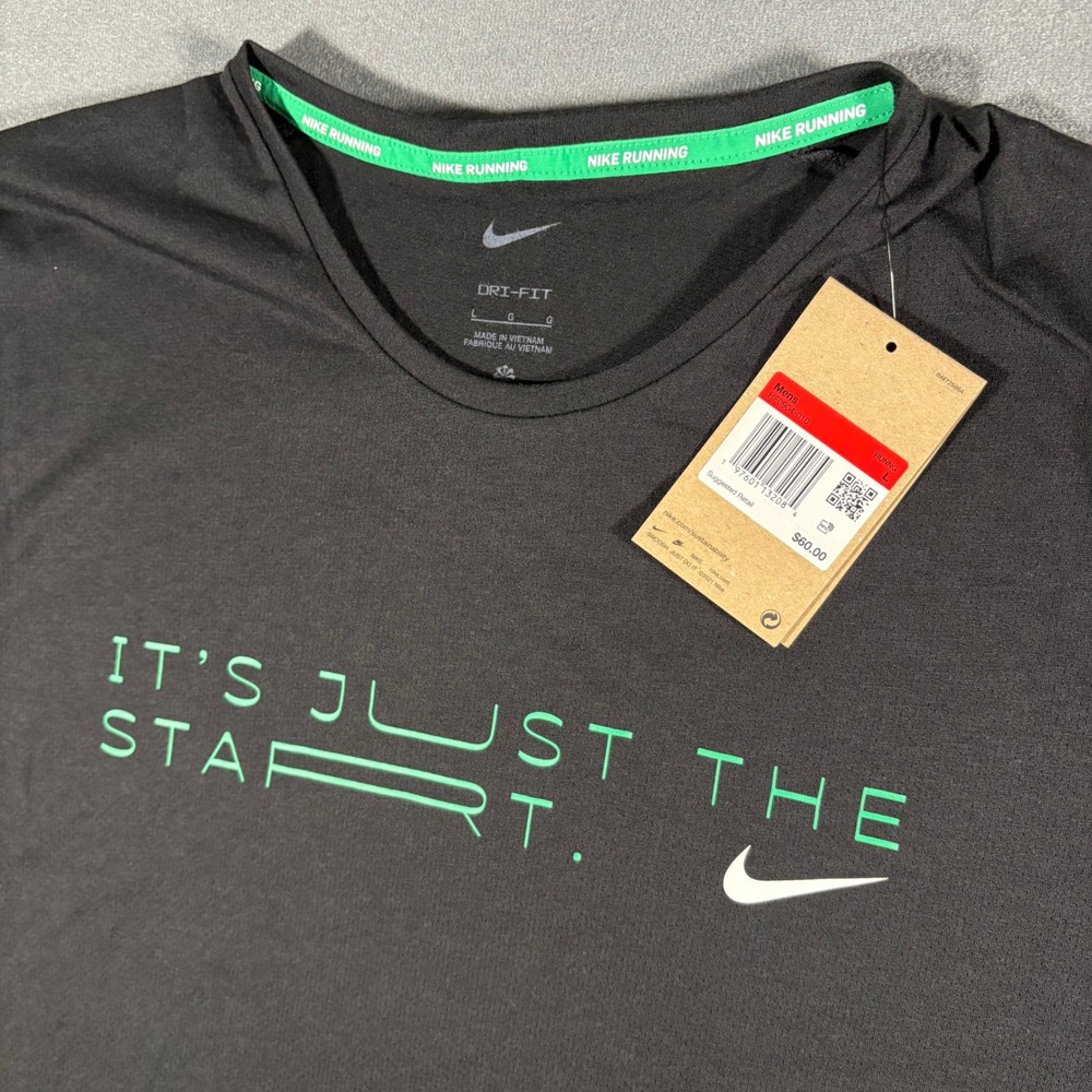 Nike Rise 365 'Kipchoge' Men's‎ Dry-FIT Short Sleeve Running Tee Black Large